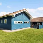 Tatil Evi Starry Sky And Peace By The Water Augustenborg