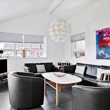 Starry Sky And Peace By The Water Holiday home Augustenborg